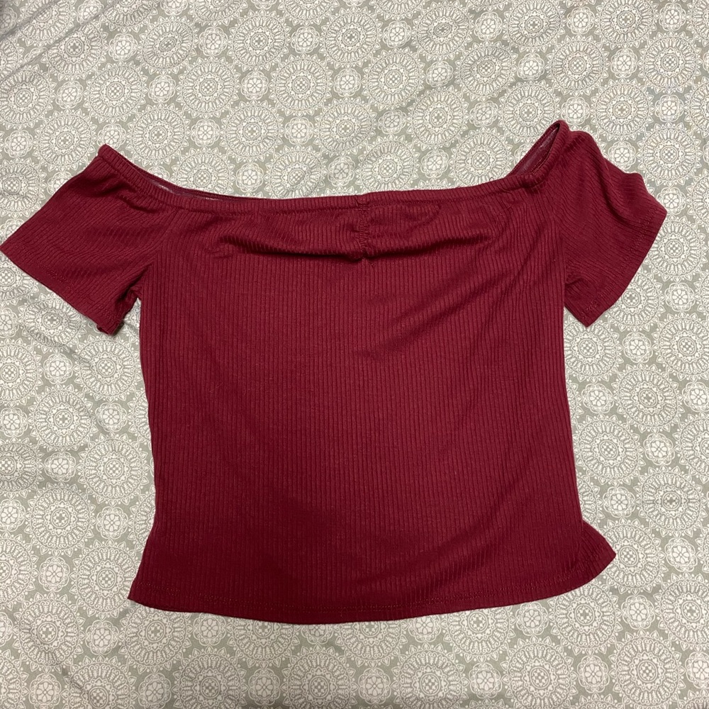 Burgundy off the shoulders crop top
